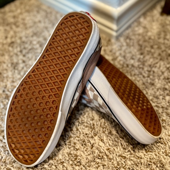 Vans Classic Slip-On Checkerboard Shoe - Picture 3 of 5
